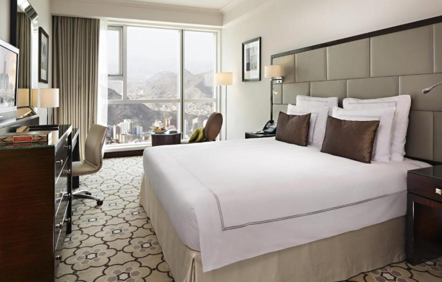 Classic Room with City View