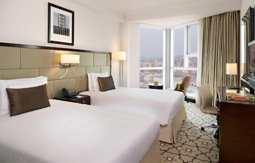 Classic Room with City View